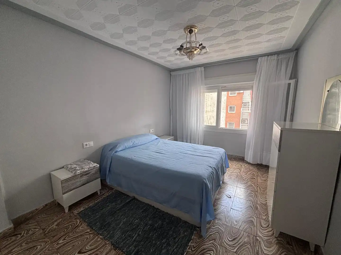 Habitación de Piso en venta en Calahorra con Calefacción, Terraza y Amueblado