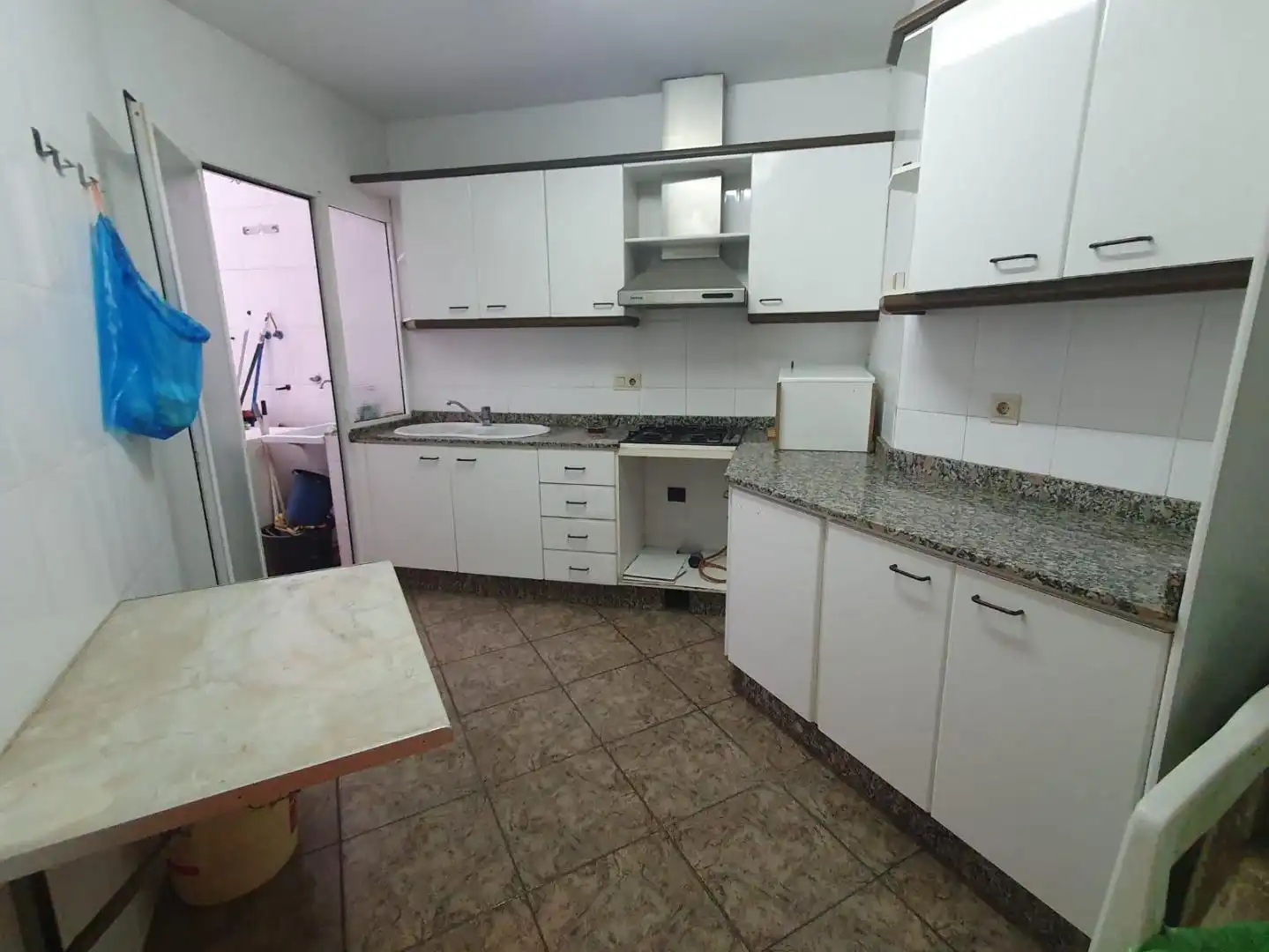 Cuina de Pis en venda en Riba-roja de Túria amb Terrassa