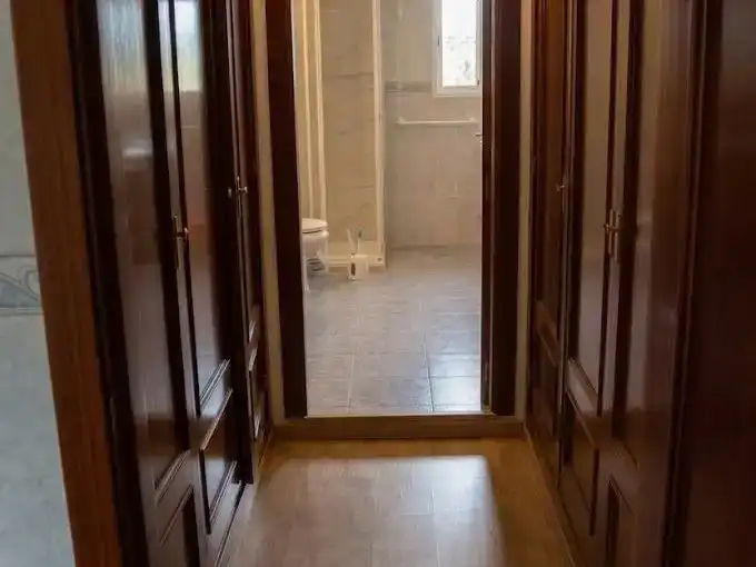 Bany de Pis de lloguer en Fuengirola amb Aire condicionat, Piscina i Balcó