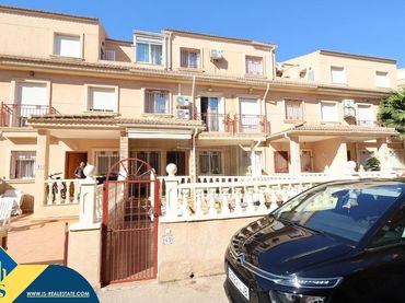 Duplex con piscina in vendita a Orihuela Costa