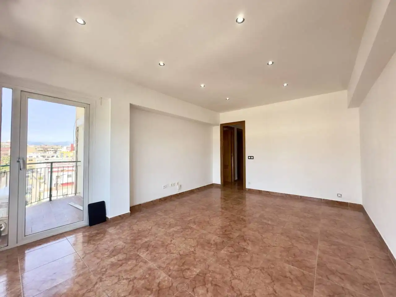 Wohnzimmer von Wohnung zum Verkauf in  Palma de Mallorca mit Klimaanlage, Heizung und Balkon