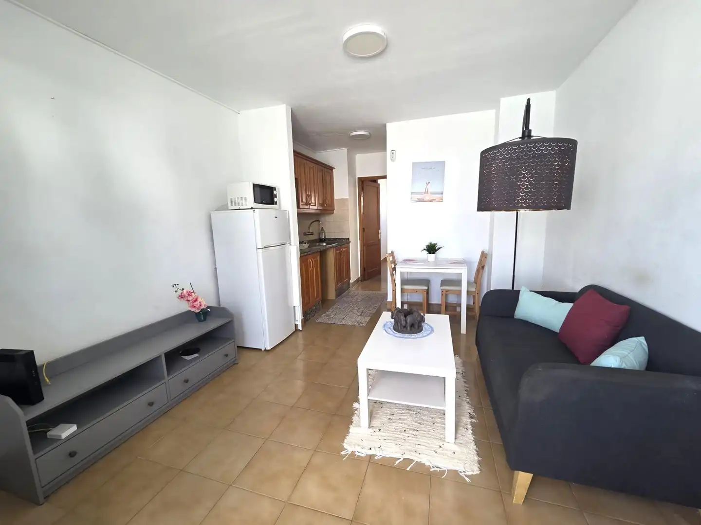 Sala d'estar de Apartament en venda en Tías amb Terrassa i Piscina comunitària