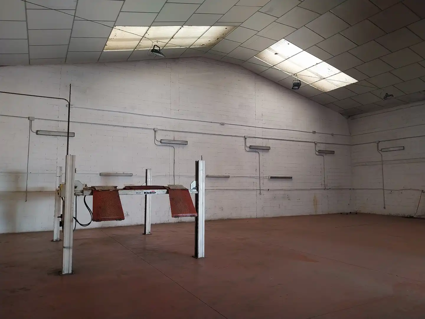 Nave industrial en venta en Algete