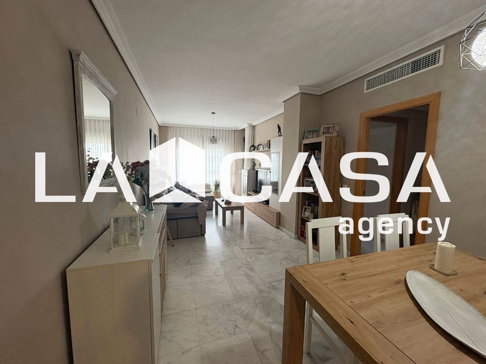 Flat for sale in Montequinto  with Air Conditioner, Terrace and Storage room