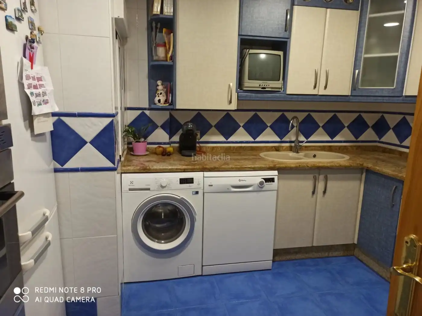 Flat for sale in Calle Álvaro de Bazán 23, imagen 2