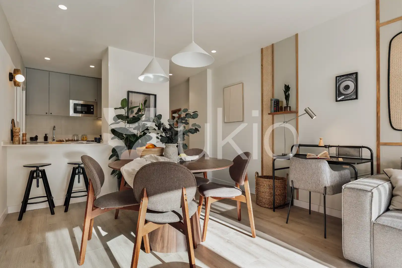 Dining room of Apartments for rent in Barcelona  with Air Conditioner, Furnished and Oven