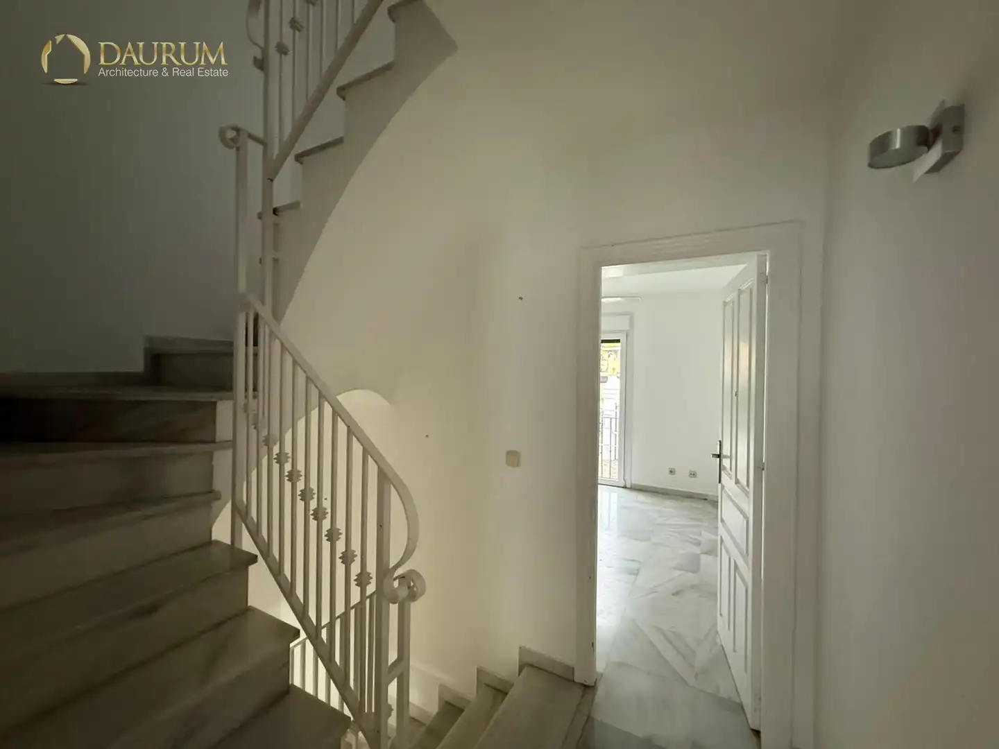 Casa adosada en venta en Marbella con Aire acondicionado, Calefacción y Terraza