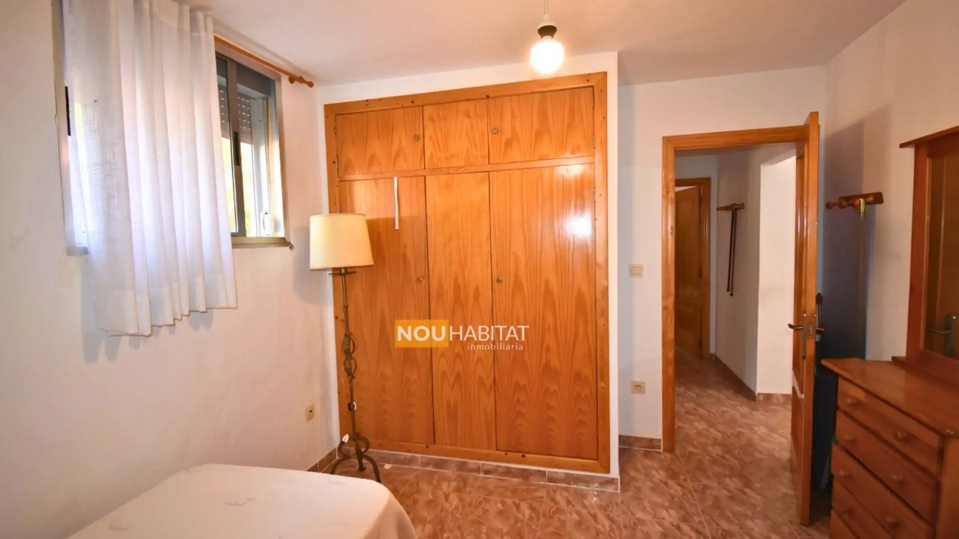 Detached house with pool for sale in Montserrat, imagen 9