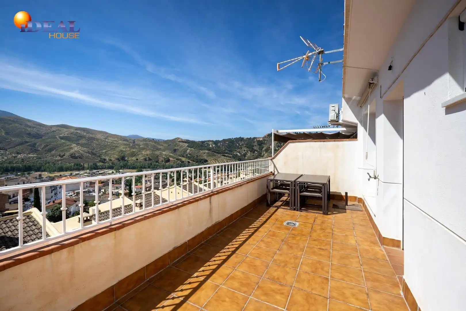 Doppelhaushälfte mit Terrasse zum Verkauf in Cenes de la Vega, imagen 37