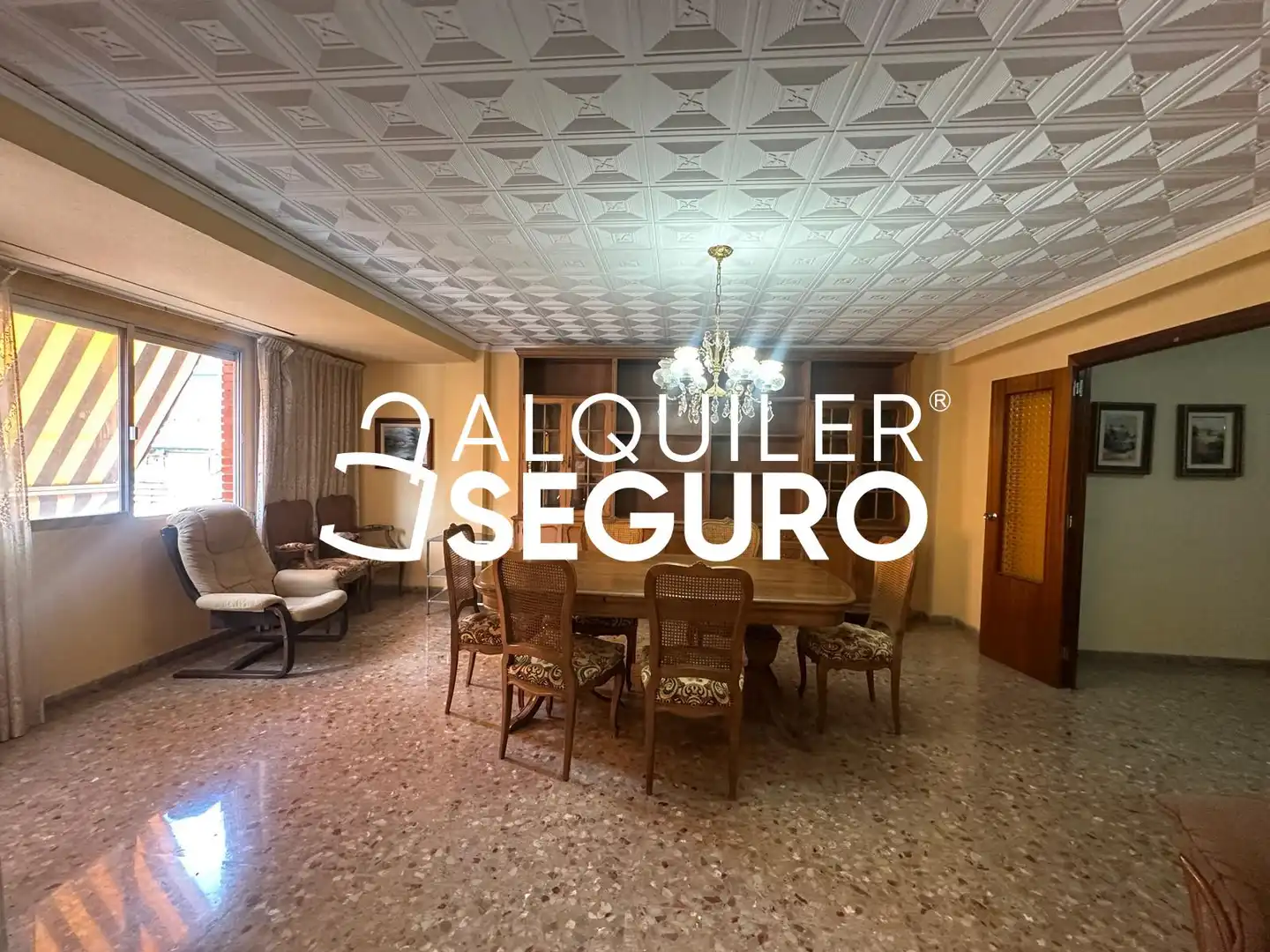 Piso de alquiler en Valencia con Aire acondicionado y Amueblado