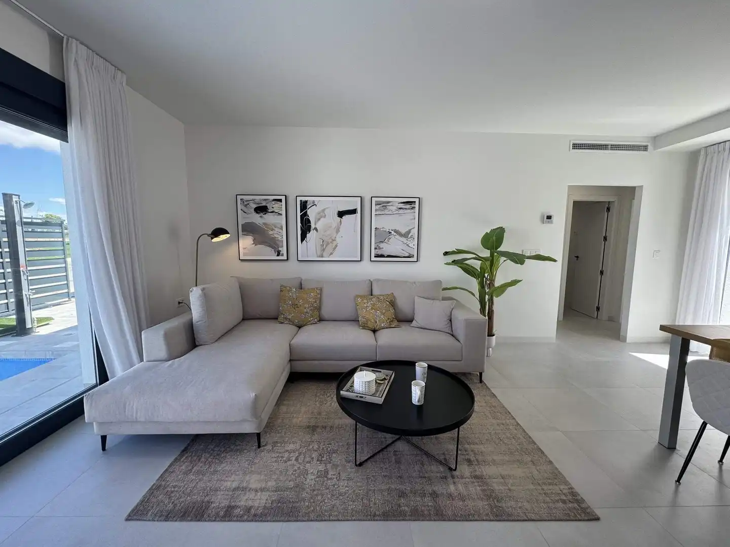Sala d'estar de Casa o xalet en venda en Torre-Pacheco amb Jardí privat, Terrassa i Piscina