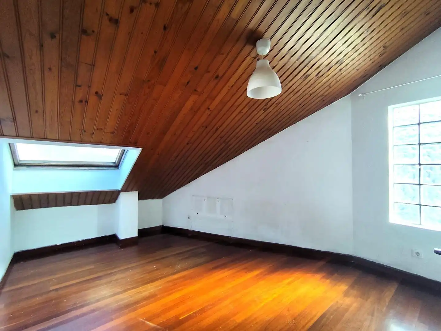 Bedroom of Houses for sale in Santander  with Heating and Balcony