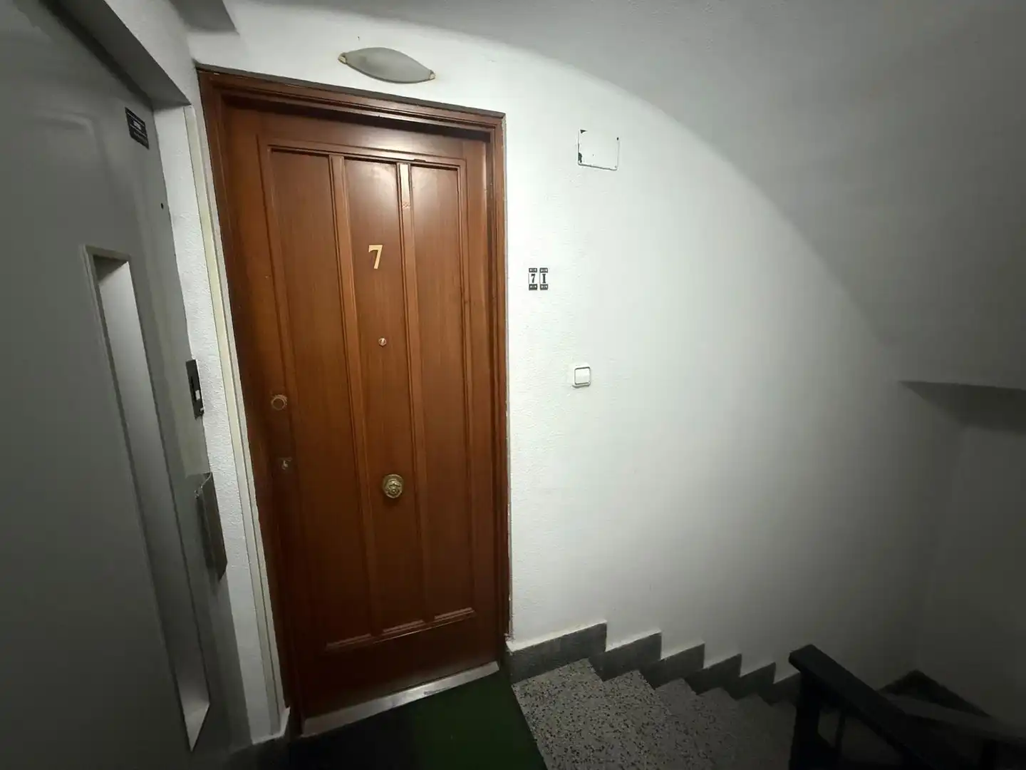 Flat with lift for sale in Piscinas, imagen 2