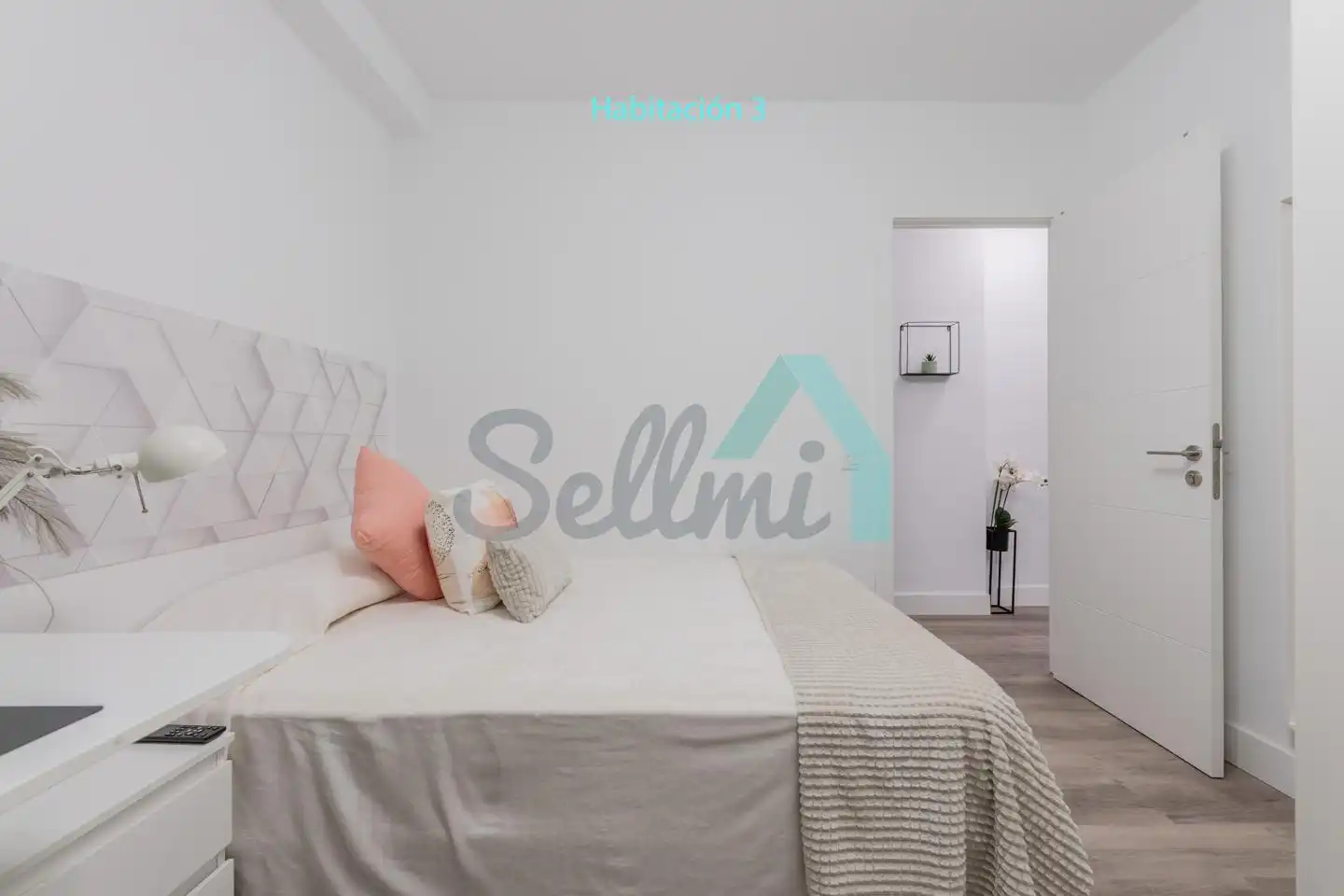 Habitación de Piso para compartir en Oviedo  con Calefacción y Amueblado