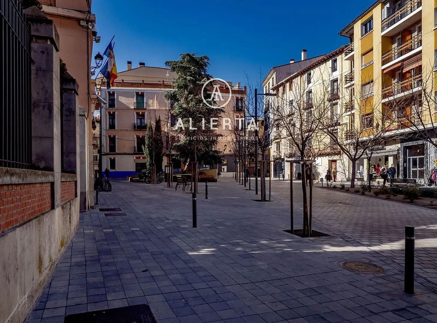 Nave industrial en venta en Río Jalón, Plaza de Toros - Barón de Warsage