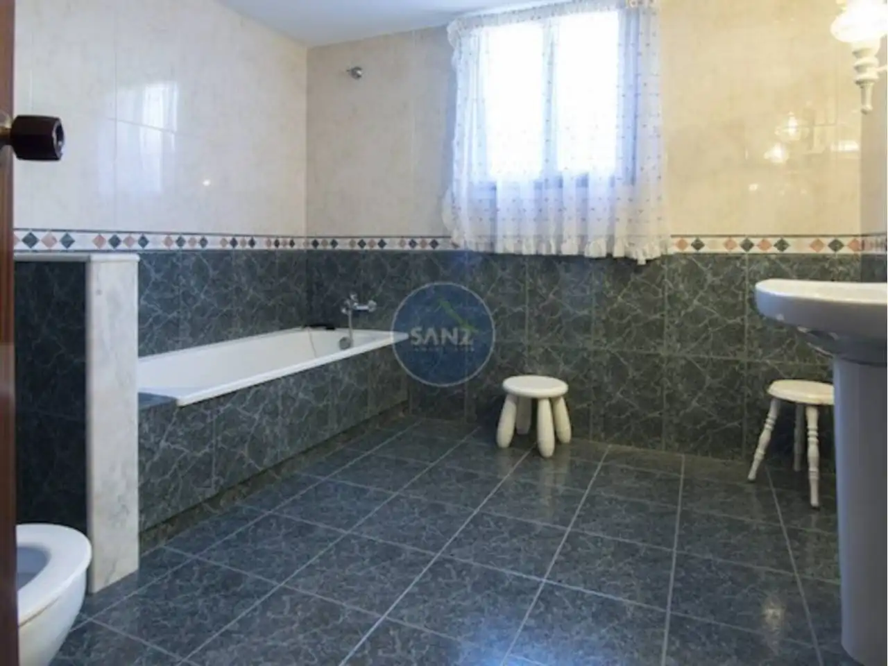 House with garden for sale in Avenida Moles, imagen 29