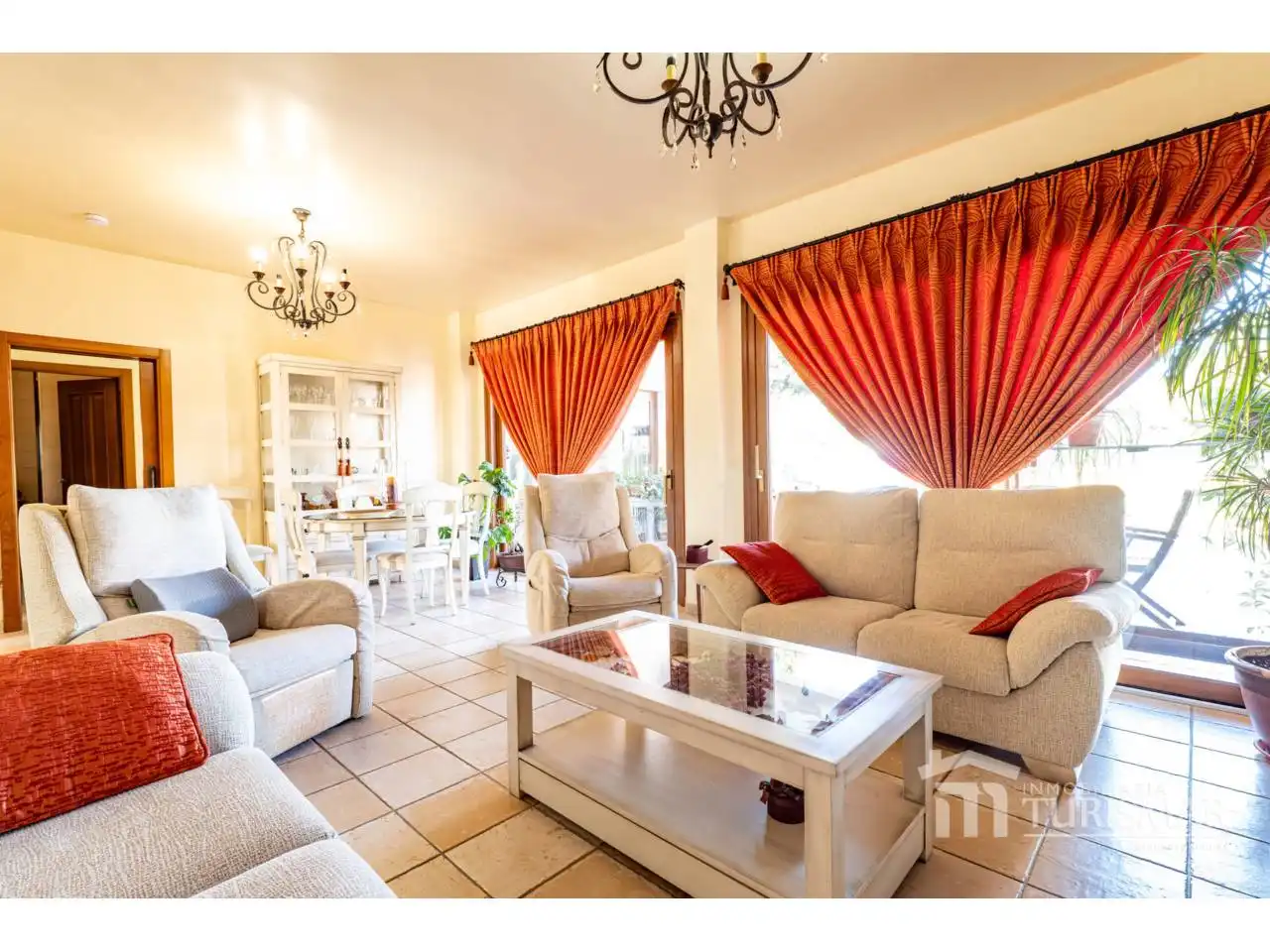 Casa con piscina en venta en Calle Baden-Powell 1, imagen 7
