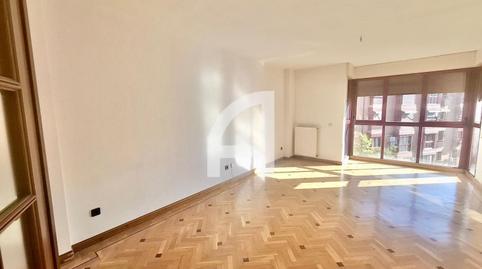 Foto 4 de Piso de alquiler en Doctor Vallejo Najera, Acacias,  Madrid Capital