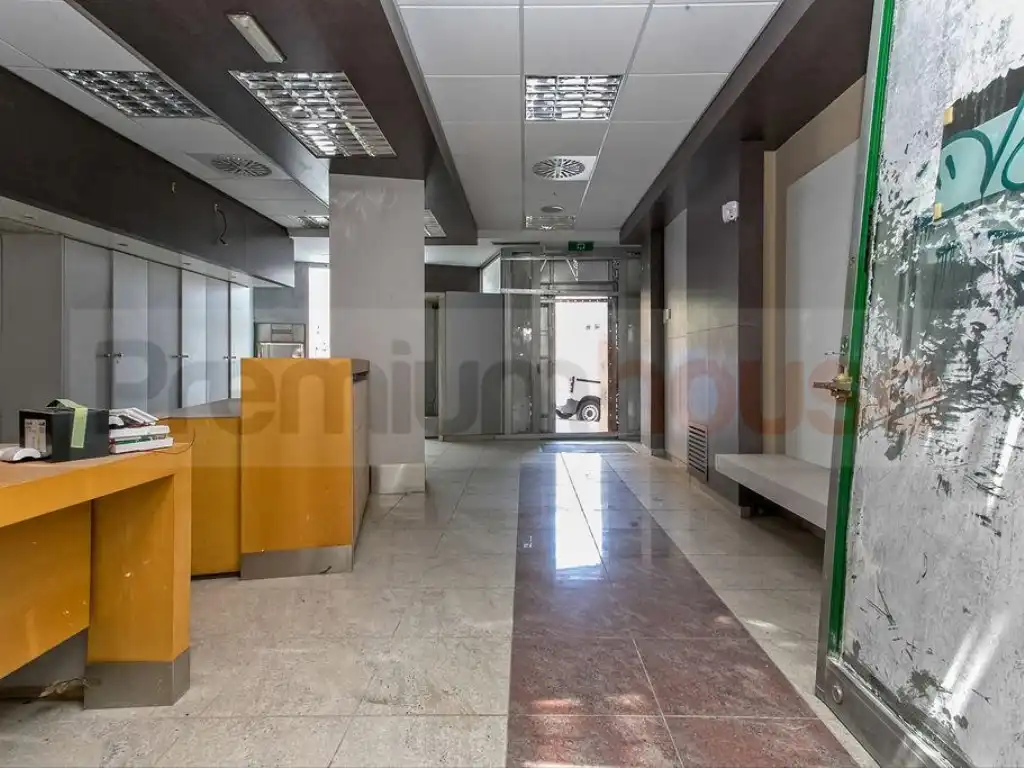 Business premises for sale in Calle de Mossèn Jacint Verdaguer, imagen 12