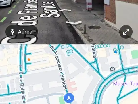 Außenansicht von Garage zum Verkauf in Madrid mit Alarm