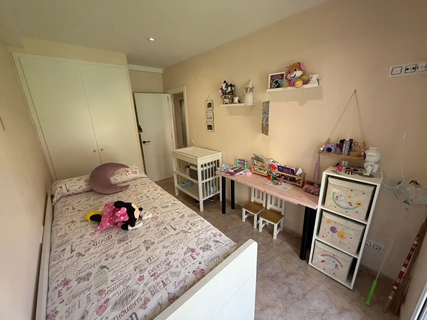 Habitación de Planta baja en venta en Llagostera con Calefacción, Terraza y Trastero