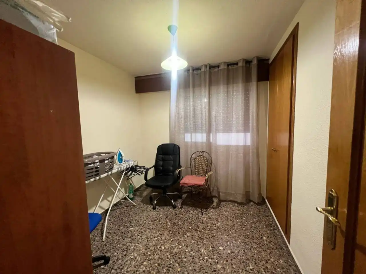 Wohnung zum Verkauf in Castellón de la Plana / Castelló de la Plana mit Klimaanlage, Abstellraum und Möbliert