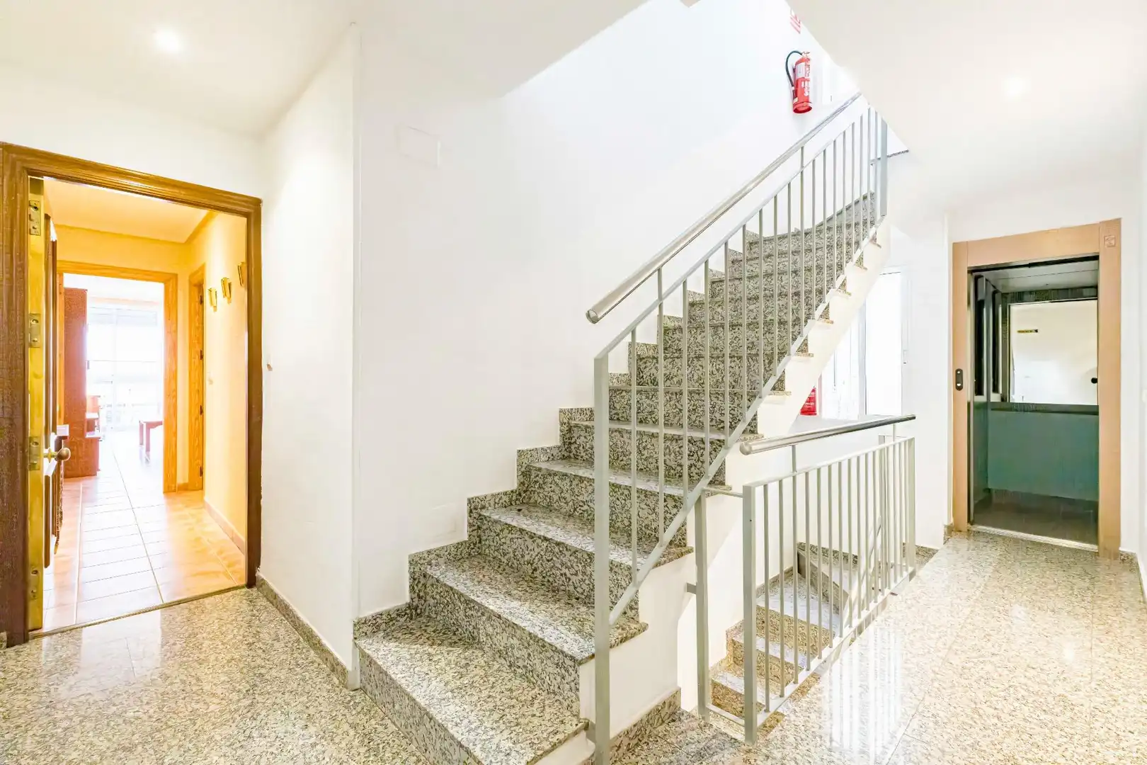 Flat for sale in Murcia  with Air Conditioner, Heating and Furnished