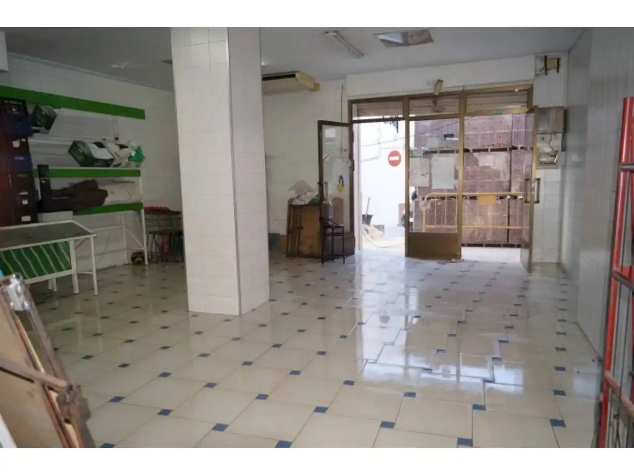 Local comercial en venda a Baena