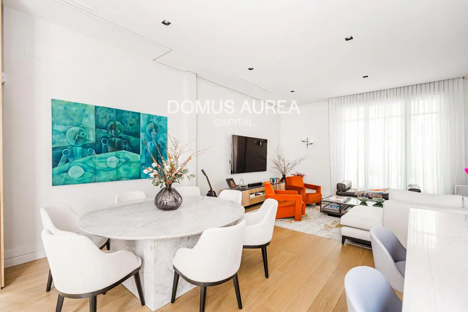 Living room of Flat for rent in Madrid  with Air Conditioner, Storage room and Furnished