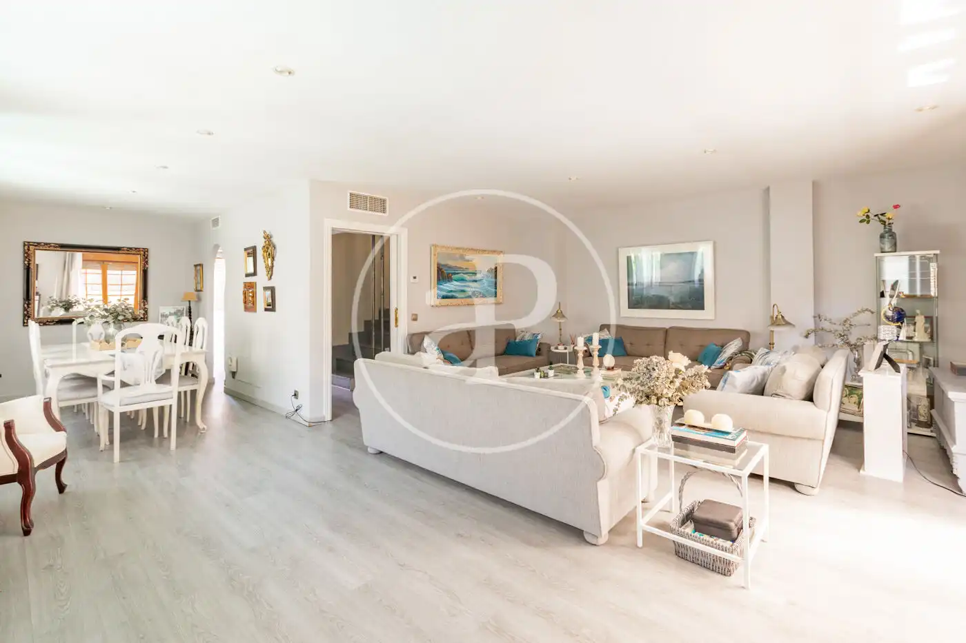 Sala d'estar de Casa o xalet en venda en Moncloa - Aravaca