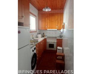 Cuina de Pis de lloguer en Sitges amb Terrassa i Moblat