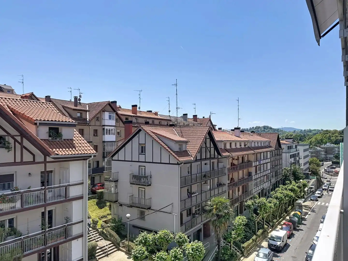 Vista exterior de Piso en venta en Donostia - San Sebastián  con Calefacción, Parquet y Terraza