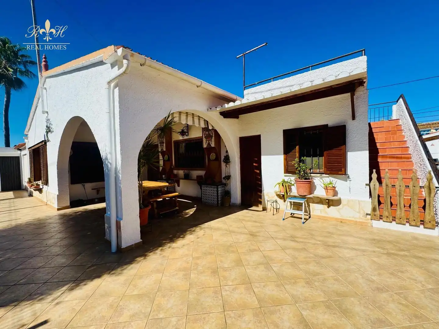 Exterior view of Houses for sale in Benidorm  with Air Conditioner, Terrace and Swimming Pool