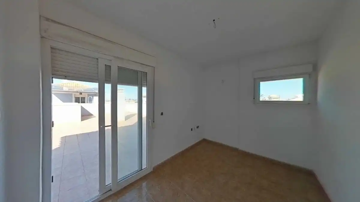 Casa adosada en venta en Cartagena con Terraza