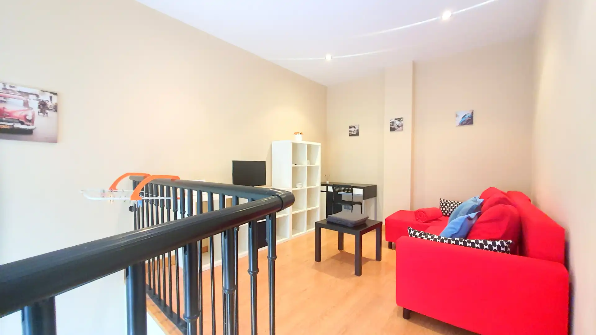 Sala de estar de Dúplex de alquiler en Barcelona con Aire acondicionado, Calefacción y Terraza