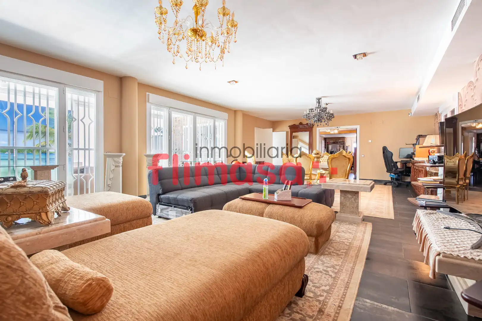 Living room of Houses for sale in Villaviciosa de Odón  with Air Conditioner, Heating and Private garden