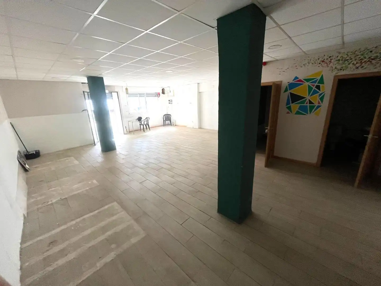 Local comercial en venda a El Portil, imagen 3