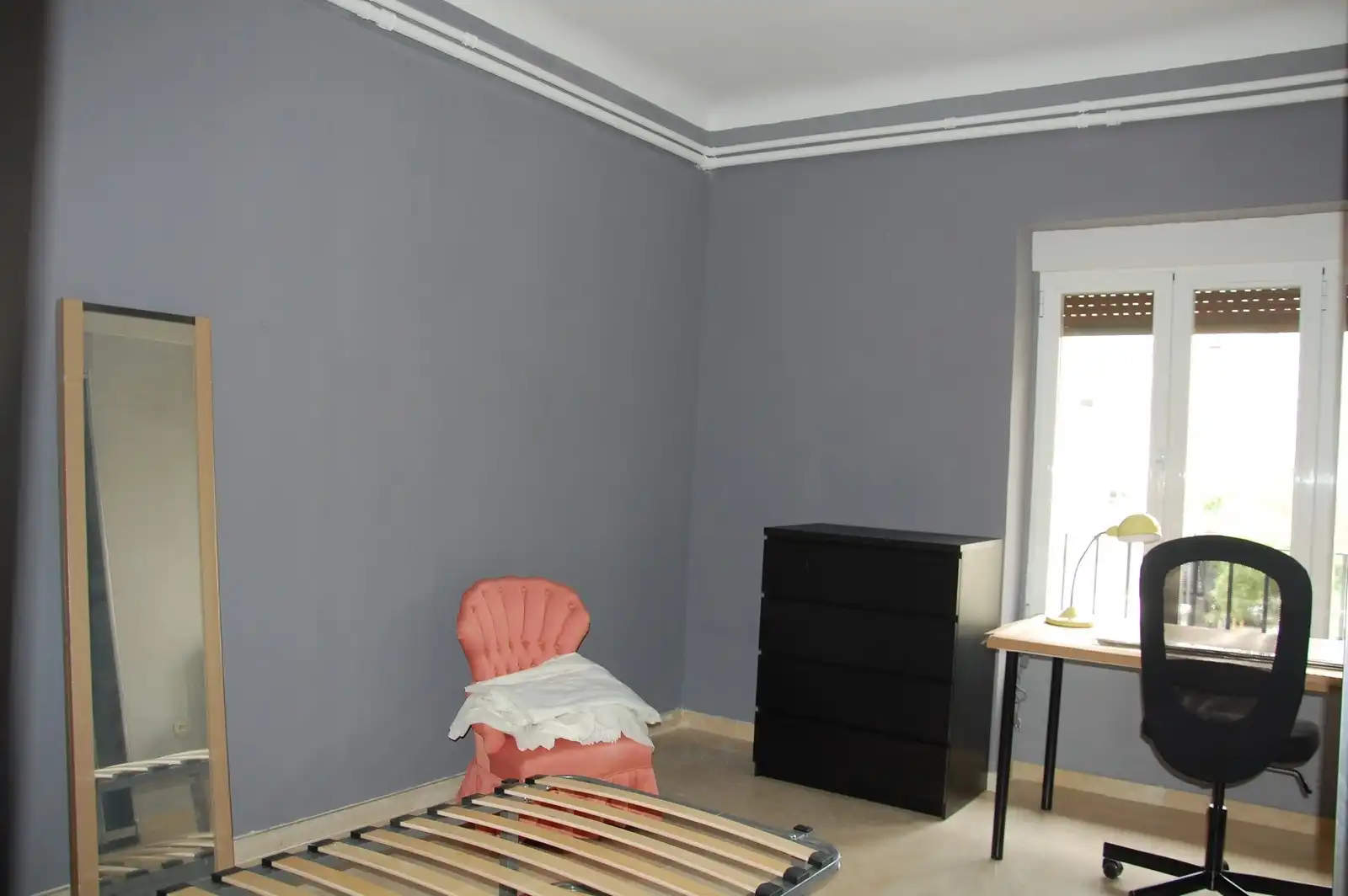 Bedroom of Flat for rent in Granada  with Heating, Terrace and Furnished