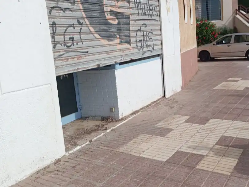 Local comercial en venda a Passeig Marítim del Rei 5, imagen 4