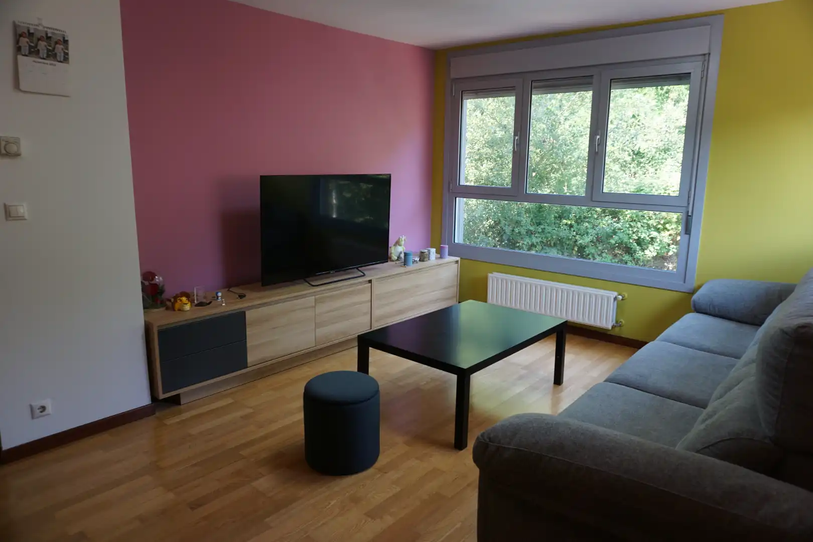 Sala de estar de Piso en venta en Ugao- Miraballes con Calefacción, Trastero y Amueblado