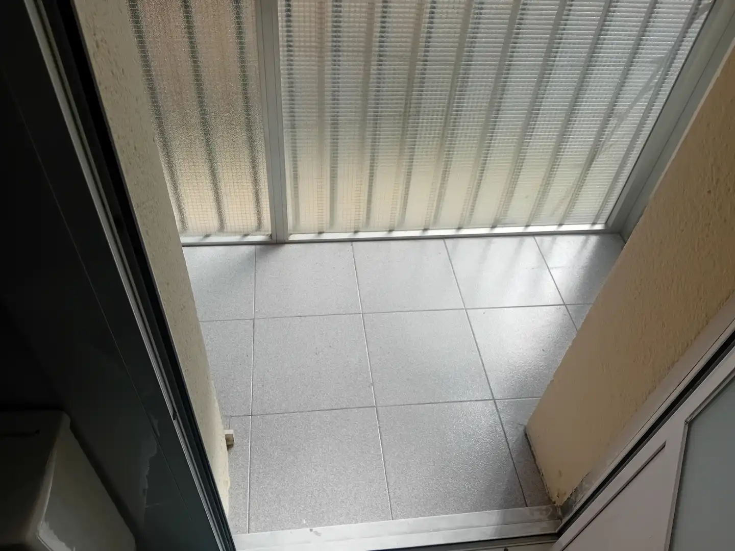 Terraza de Piso en venta en Girona con Calefacción, Terraza y Internet