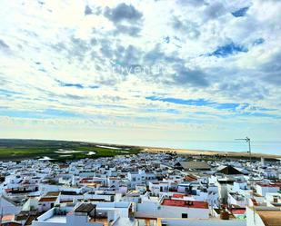 Exterior view of Attic for sale in Conil de la Frontera  with Terrace, Furnished and Balcony