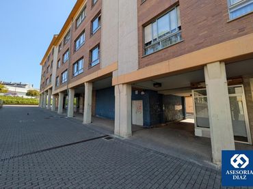 Gewerbefläche zum Verkauf in Praza do Areeiros 2