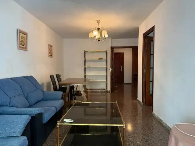 Piso de alquiler en La Catedral