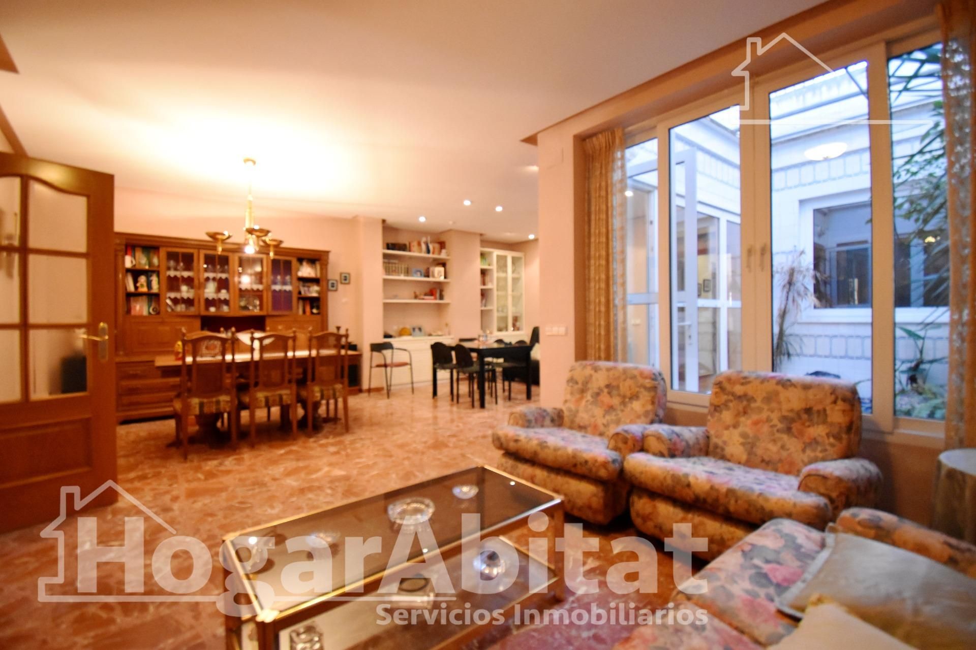 Sala d'estar de Edifici en venda en Benifairó de la Valldigna