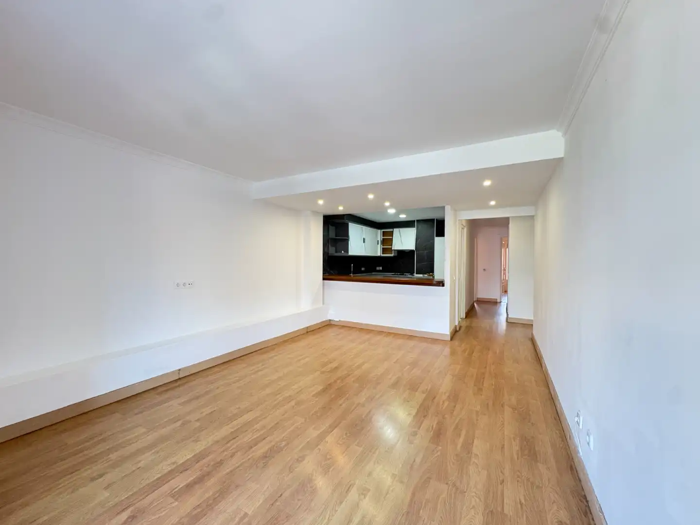 Apartament en venda en Roses amb Aire condicionat, Terrassa i Balcó