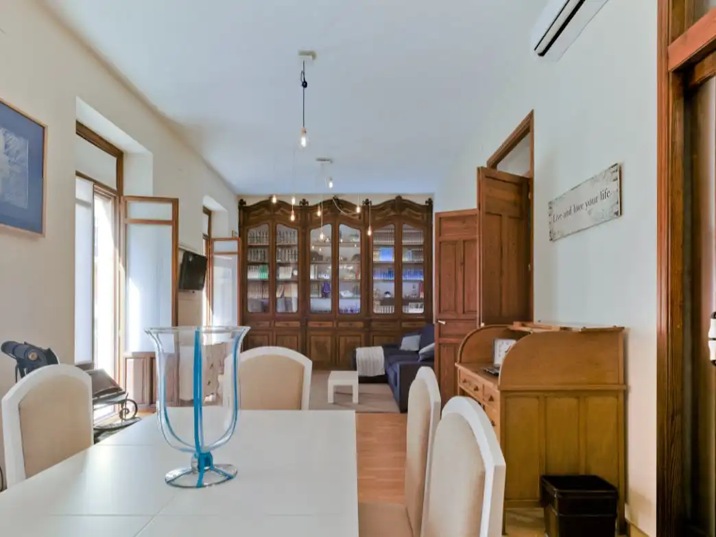 Piso con ascensor en venta en San Francisco 28, imagen 4