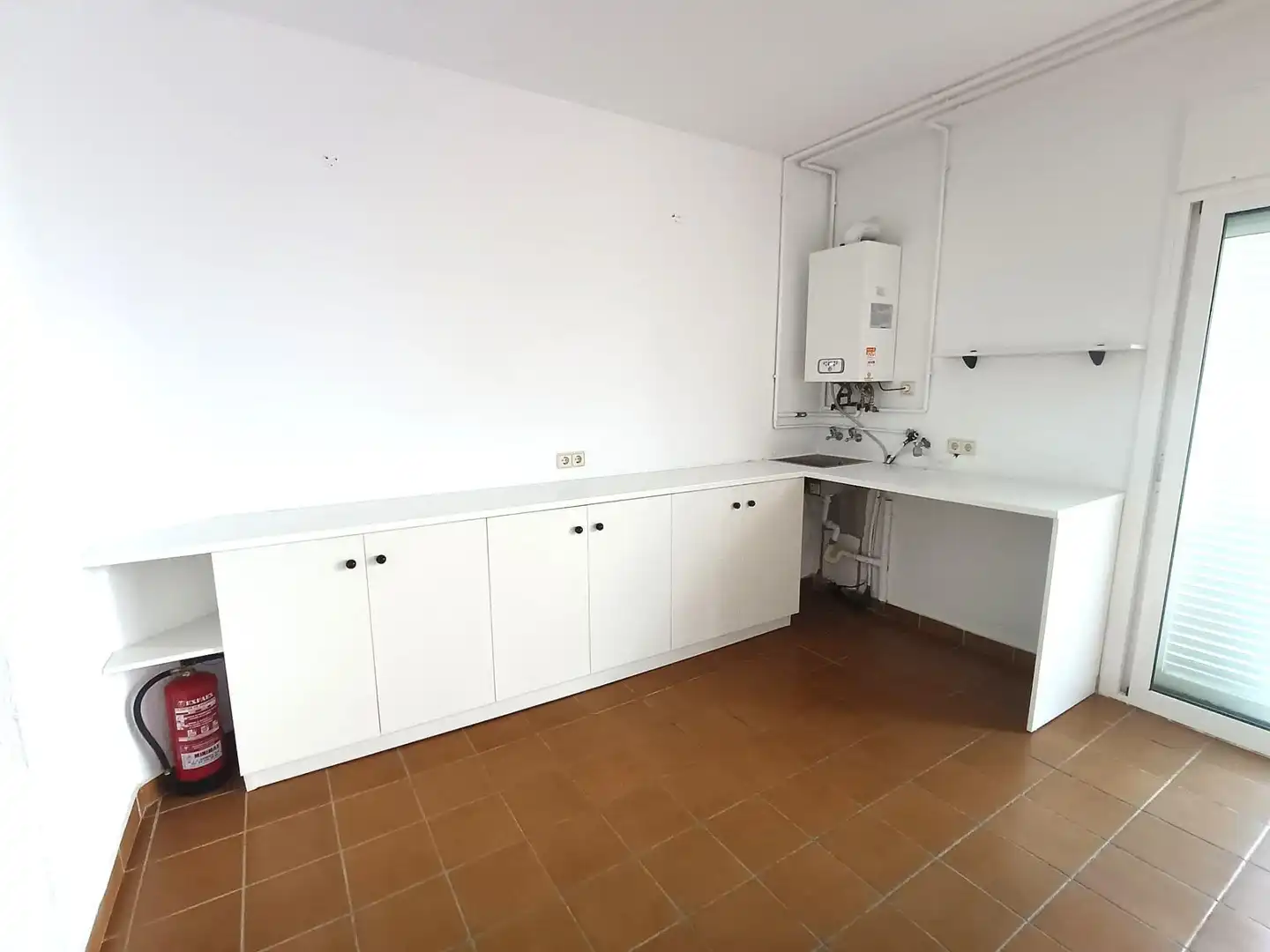 Cocina de Casa o chalet de alquiler en Mataró con Aire acondicionado, Calefacción y Jardín privado