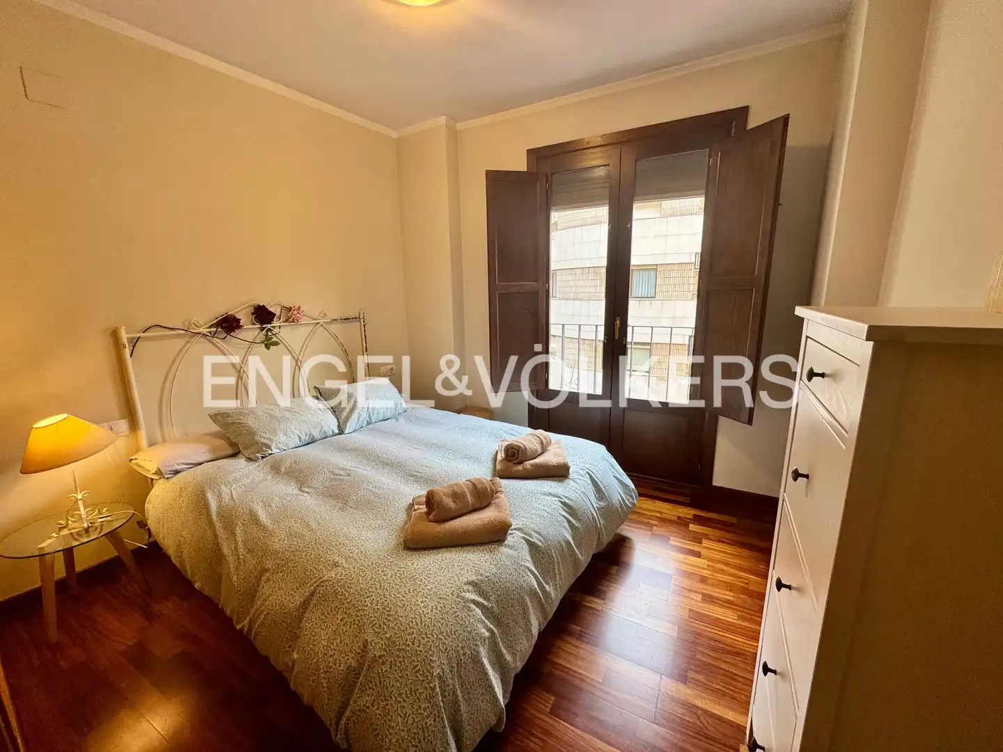 Habitación de Piso de alquiler en Valencia con Aire acondicionado, Calefacción y Parquet