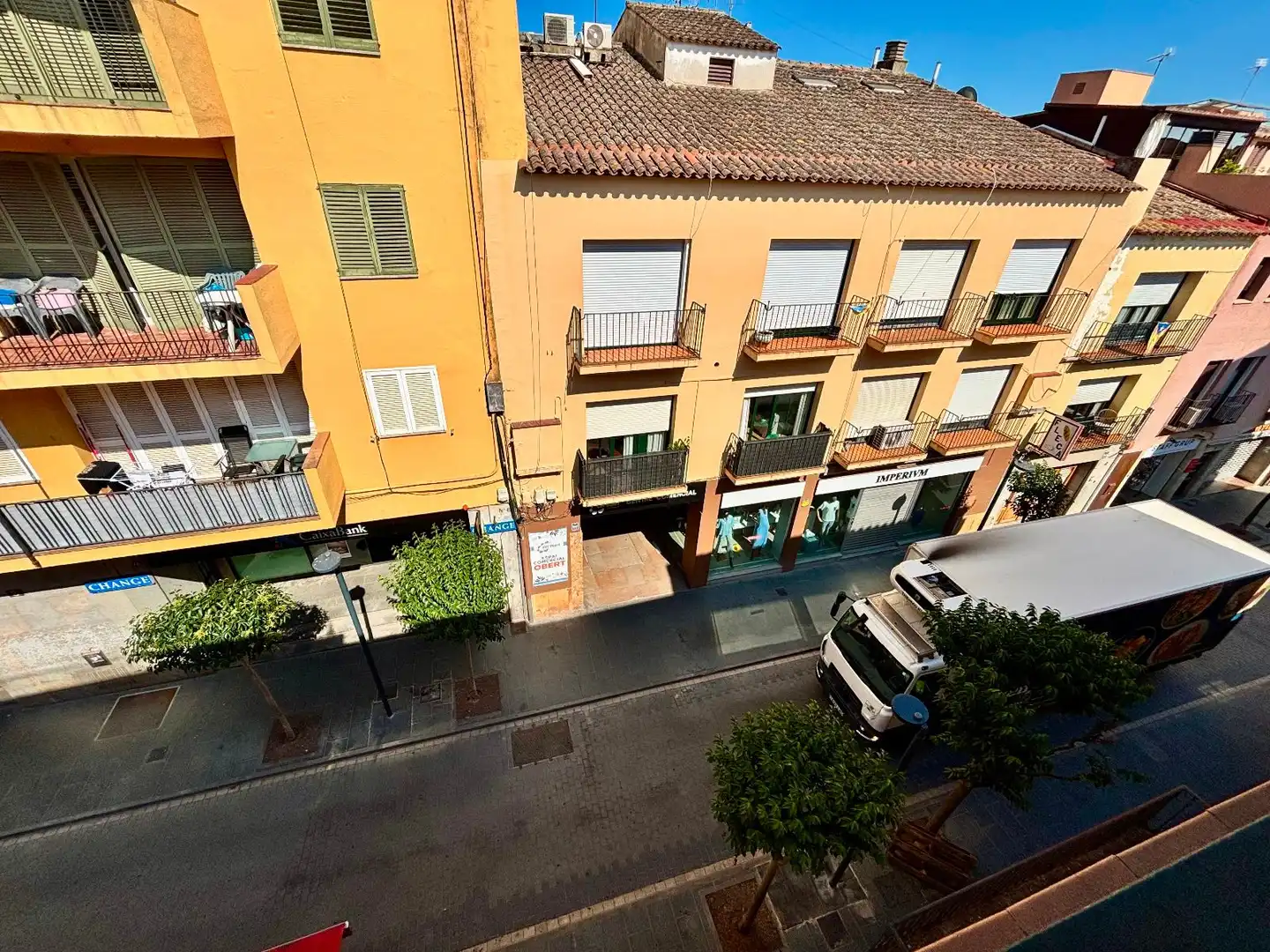 Buildings for sale in Allada, Centre